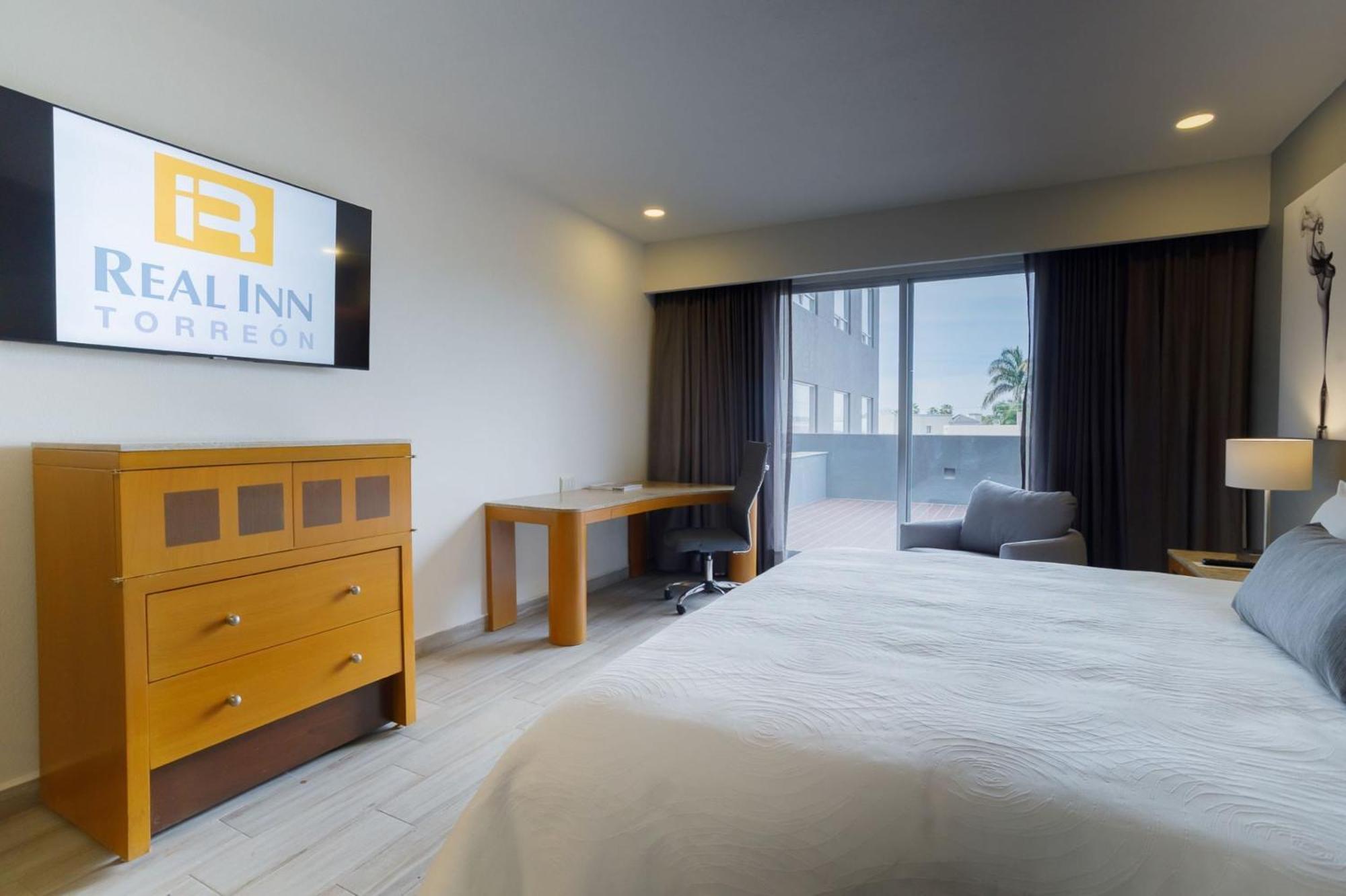 Real Inn 托雷翁 外观 照片